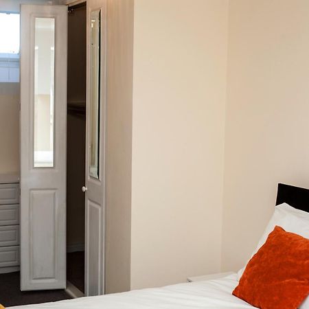 Avril Warwickshire Home Stay Nuneaton Luaran gambar