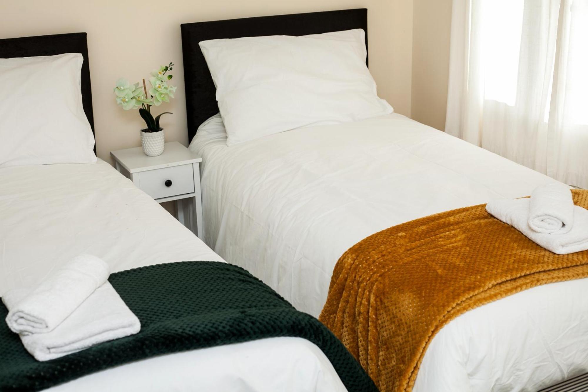 Avril Warwickshire Home Stay Nuneaton Luaran gambar