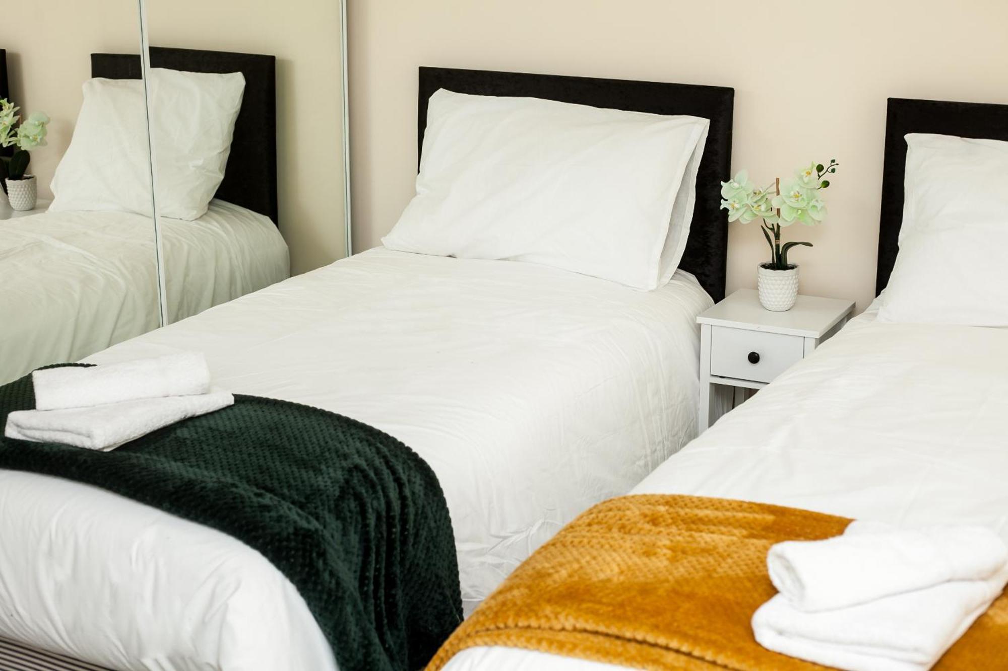 Avril Warwickshire Home Stay Nuneaton Luaran gambar