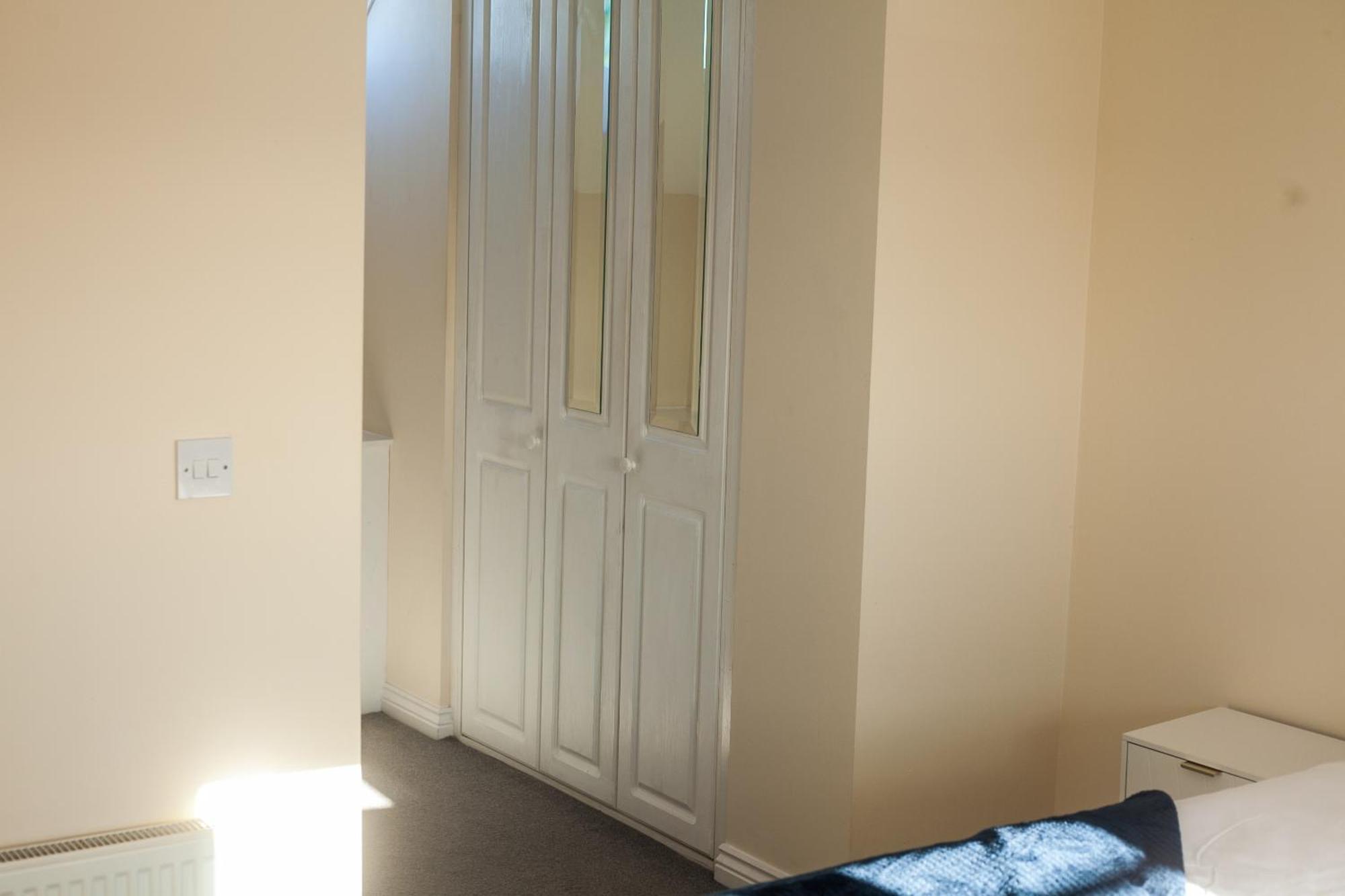 Avril Warwickshire Home Stay Nuneaton Luaran gambar