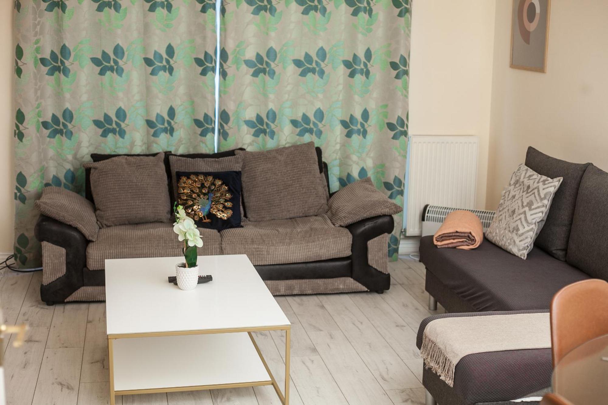 Avril Warwickshire Home Stay Nuneaton Luaran gambar
